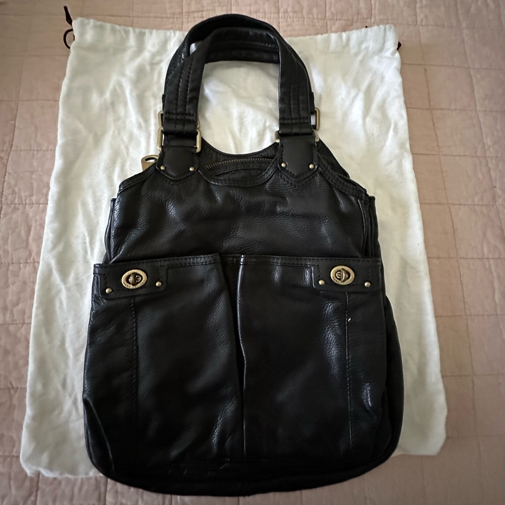 Marc Jacob’s Turn Key Black Leather Shoulder Bag